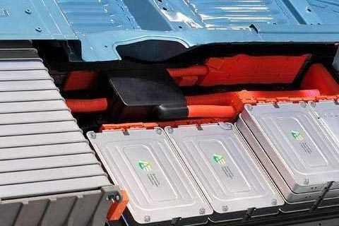 松桃苗族牛郎上门回收钛酸锂电池,艾佩斯铅酸蓄电池回收|高价报废电池回收